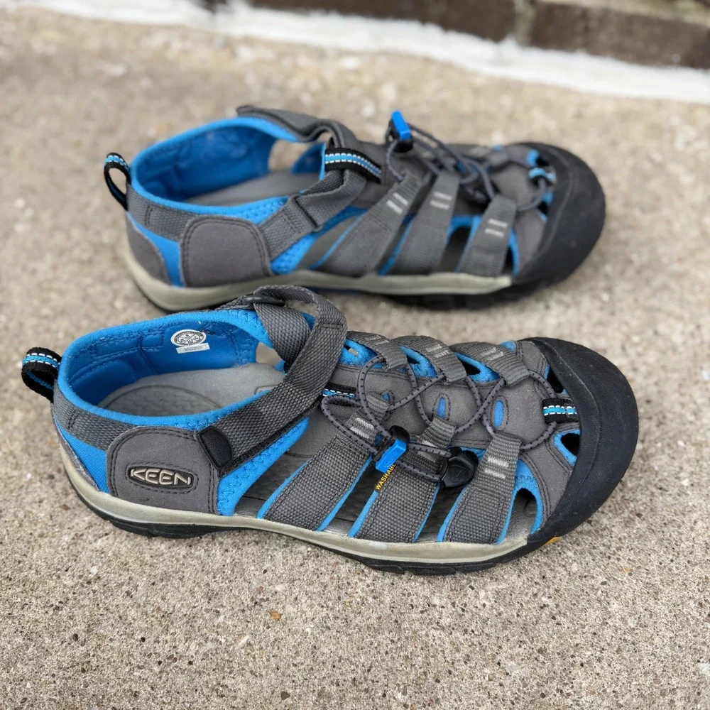 KEEN Newport H2 Mens Sz 6 Grey Blue Washable Sport Hiking Sandals 1022839